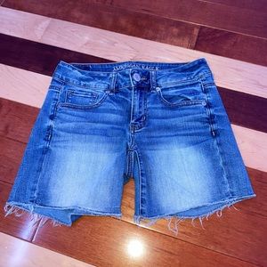 american eagle midi super stretch denim shorts